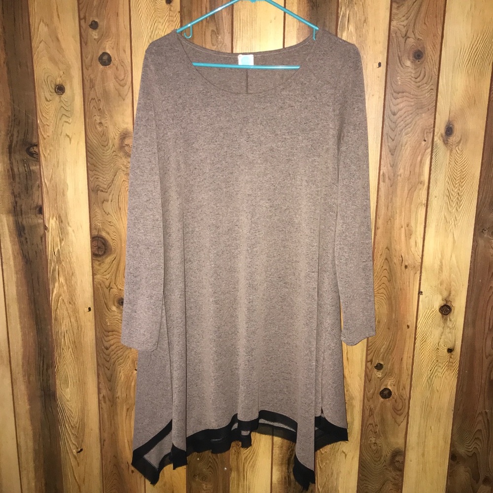 J&M Clothing Co women’s blouse